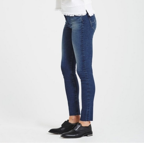 AG Jeans The Farrah High Rise Skinny Ankle 26 R - Picture 2 of 10